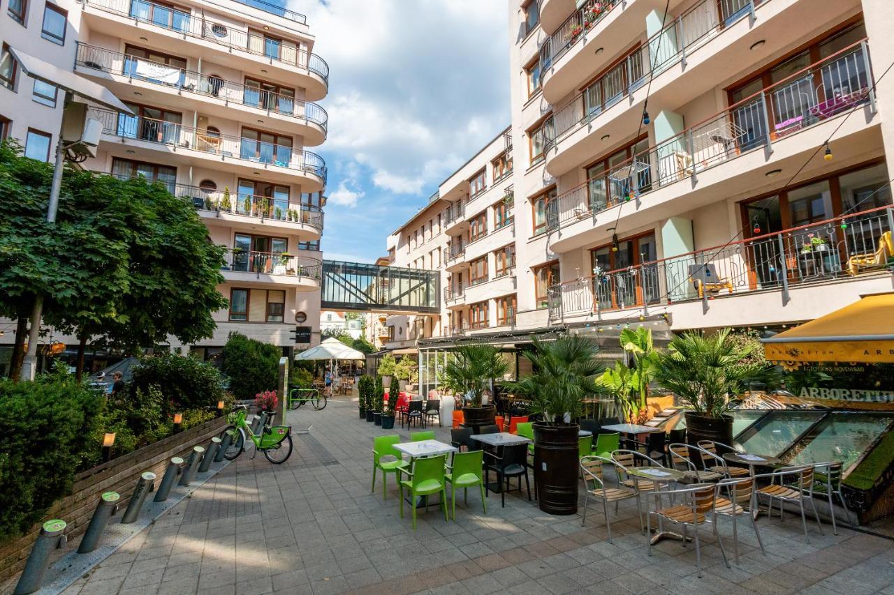 Spacious & Stylish Apartment In Downtown Budapest Exterior photo